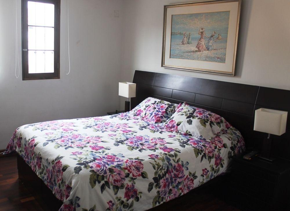 Bed & Breakfast - La Casa De Ceci Lima Luaran gambar