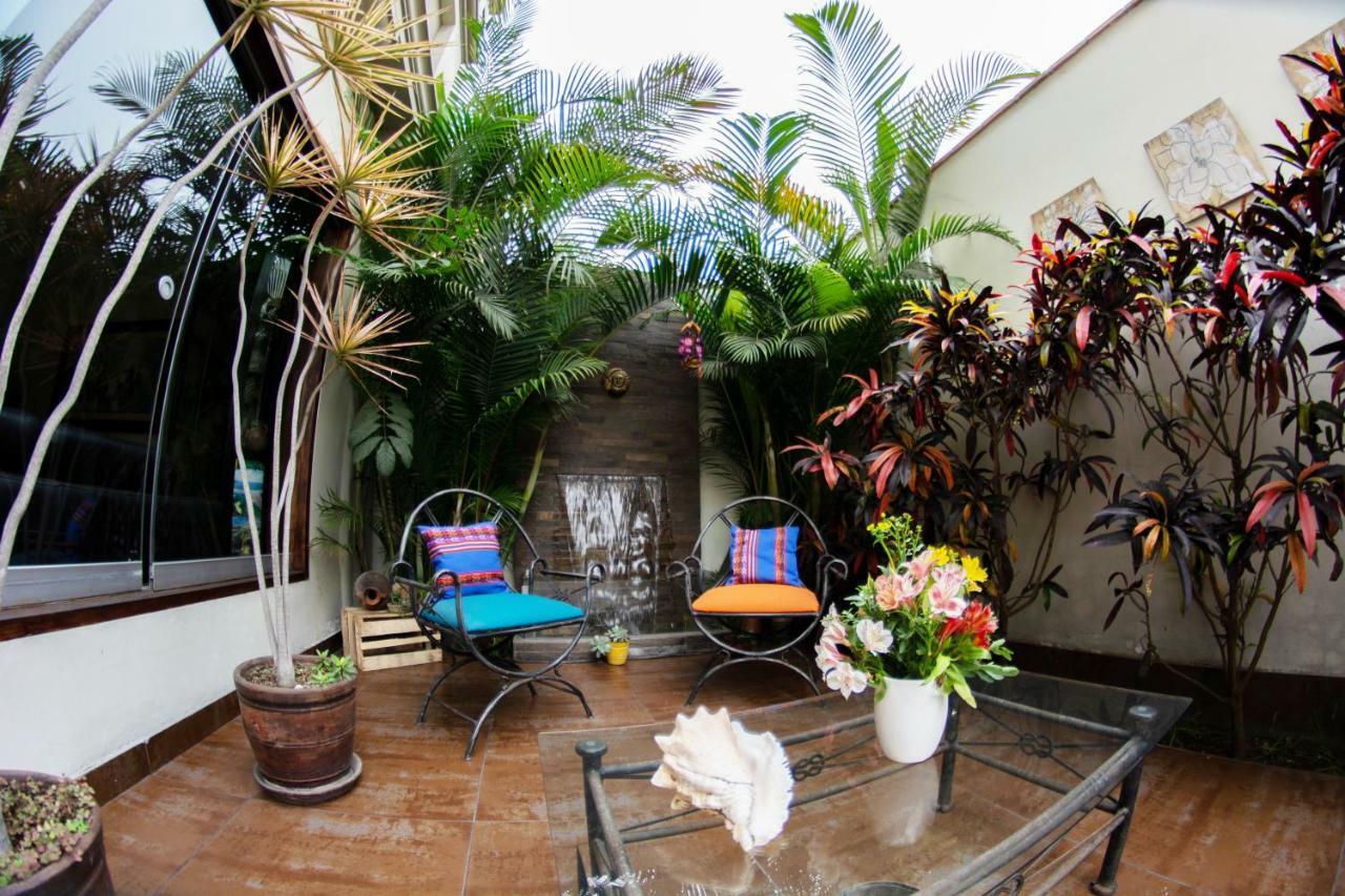 Bed & Breakfast - La Casa De Ceci Lima Luaran gambar